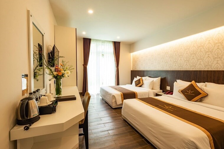 Premium Deluxe Family